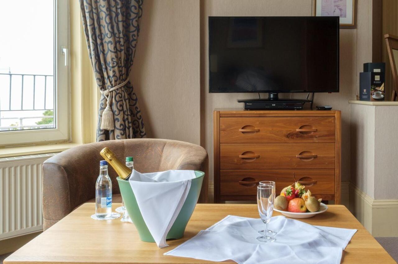 Hotel Victoria Lowestoft Room photo